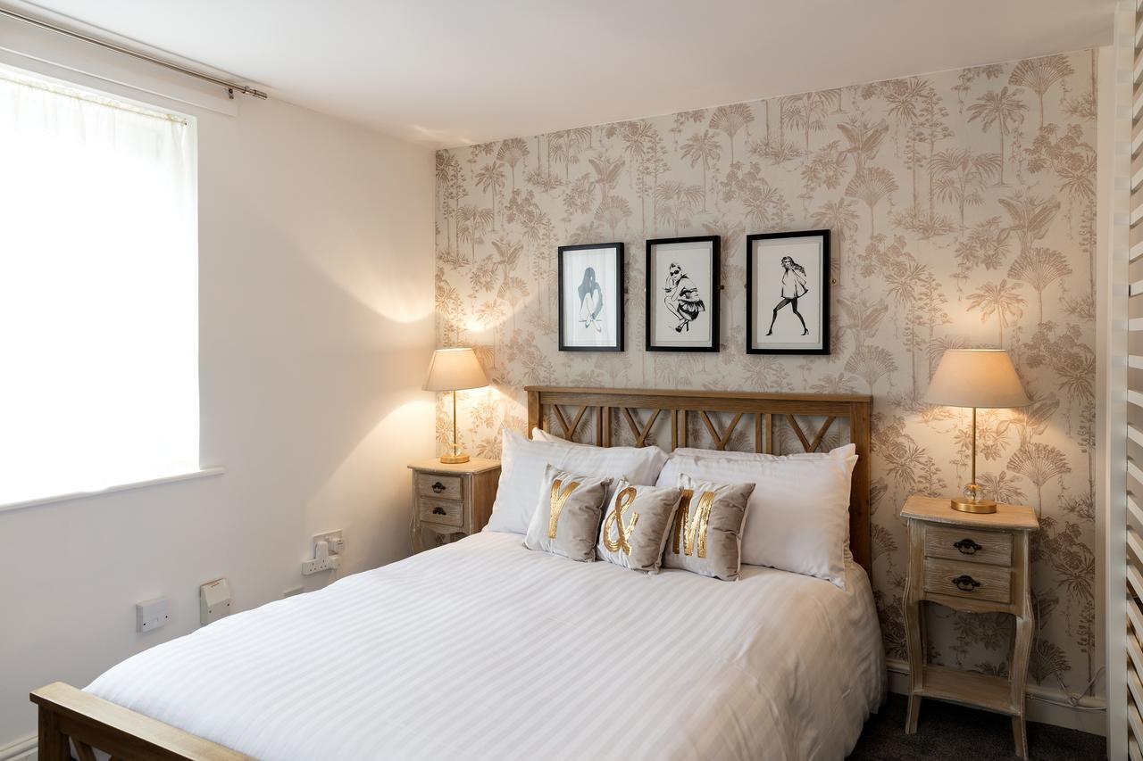 River Court Apartments Lets CBG Εξωτερικό φωτογραφία