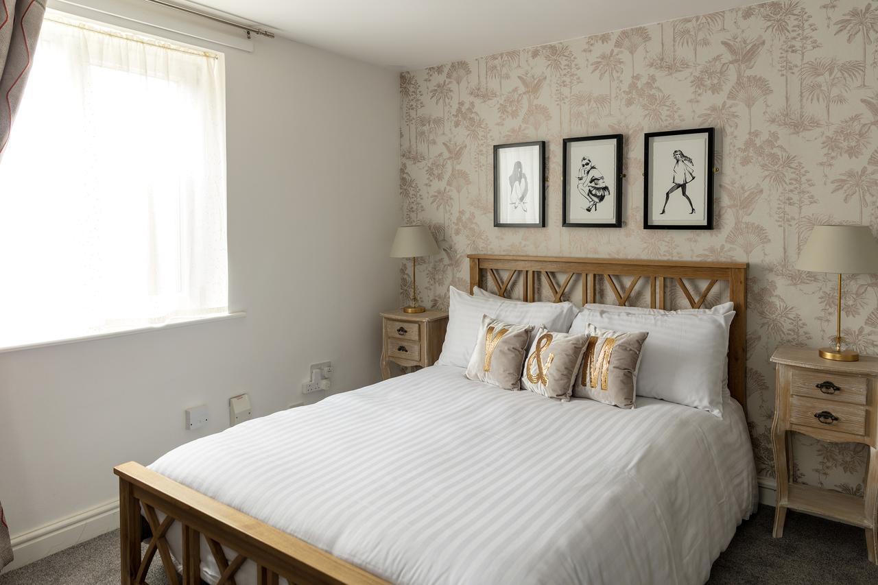 River Court Apartments Lets CBG Εξωτερικό φωτογραφία