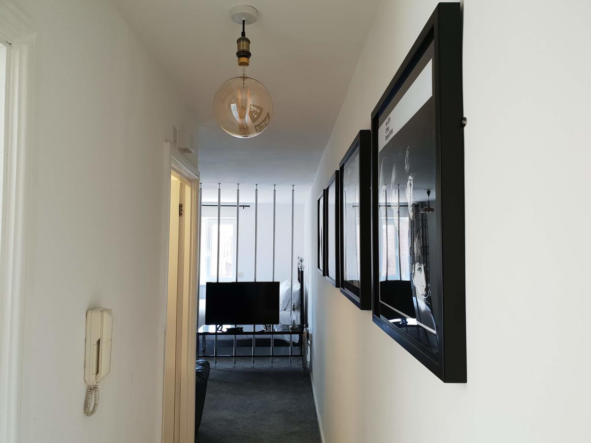 River Court Apartments Lets CBG Εξωτερικό φωτογραφία