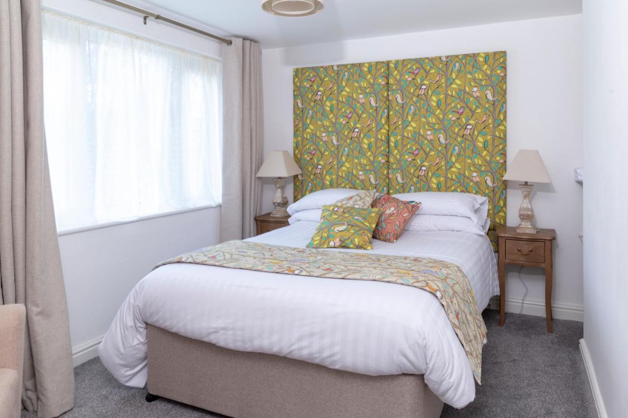 River Court Apartments Lets CBG Εξωτερικό φωτογραφία
